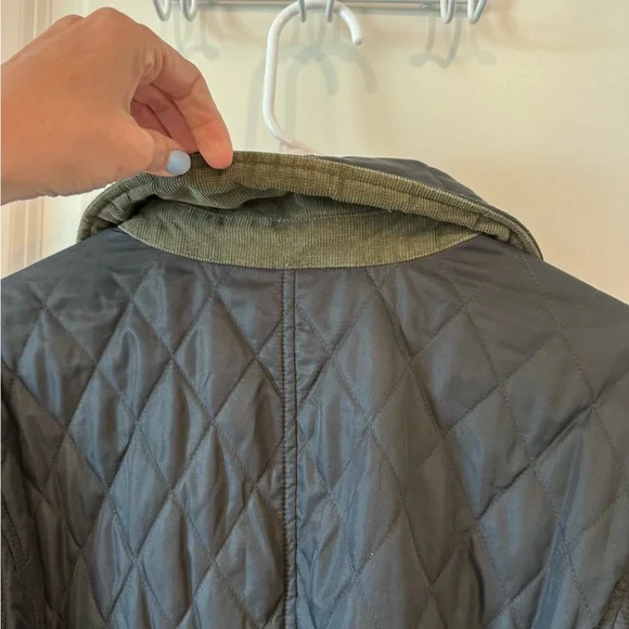 L.L. Bean Women’s Quilted Diamond-Stitch Puffer Jacket - Picture 7 of 12